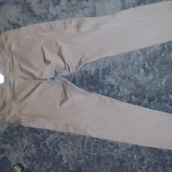 PINK ACTIVE - Picture 3 of 4